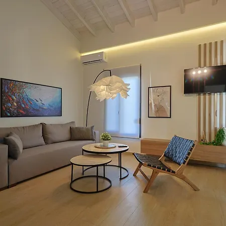 Meraki - Seaside Pool & Private Parking