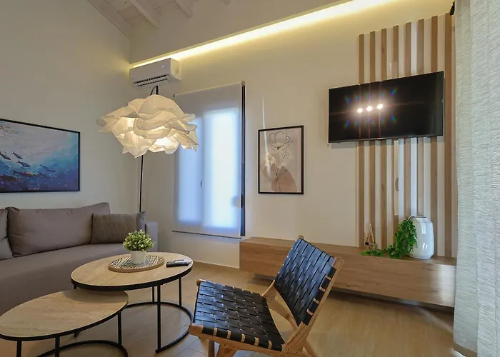 Meraki - Seaside Pool & Private Parking *