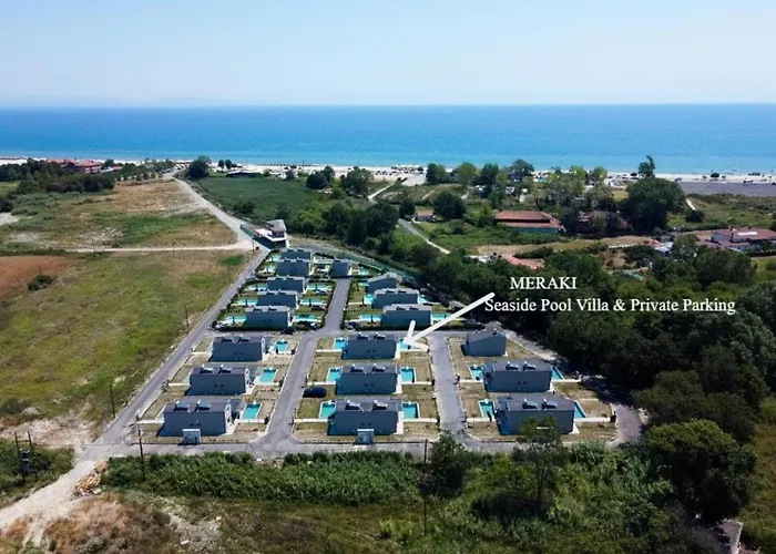 Villa Meraki - Seaside Pool & Private Parking Olympiakí Aktí